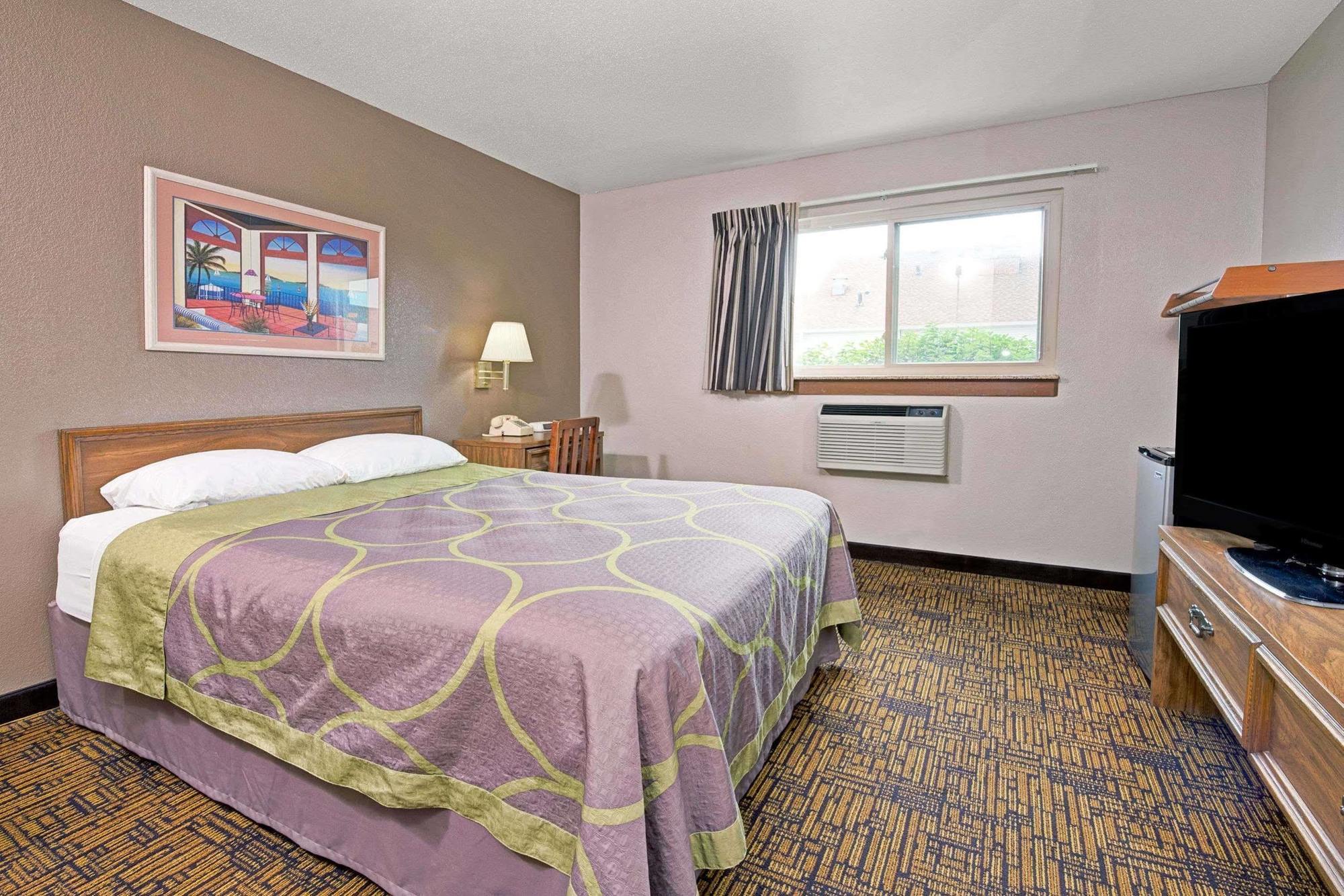 Super 8 By Wyndham Indianapolis Emerson Экстерьер фото